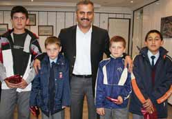 Örnek davranış ödüllendirildi