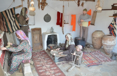 Akviran (Akören)'in aynısını maketleştirdi