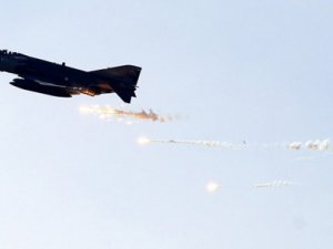 29 yıl önce düşen uçağın sırrını Bakan açıkladı
