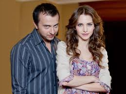 Leyla ile Mecnun geliyor...