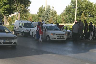 İki ayrı zincirleme kaza: 5 yaralı
