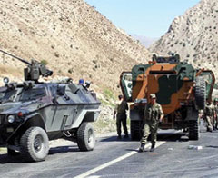 PKK'lıların geçiş güzergahları bombalanıyor