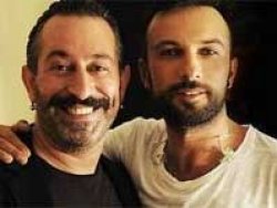 İlk Twitter fotoğrafı Tarkan'la