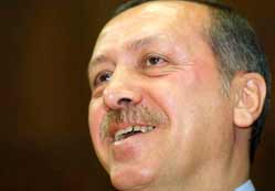 Kutuplaşmanın kaynağında dinler yok