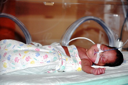 700 gramlık bebeğe kalp ameliyatı