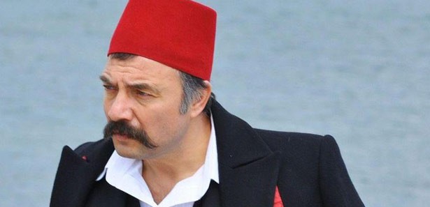 Ustura Kemal'de eksik ezan skandalı