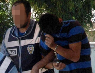 Sahte kimlik gösterdi tutuklandı