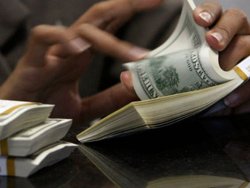 Midelerinden 80 bin dolar çıktı