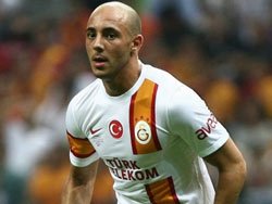 El Nasr, Amrabat'ı kadrosuna kattı
