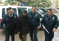 Koyun hırsızları yakalandı