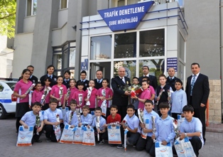 Okul önü trafiğine sıkı denetim