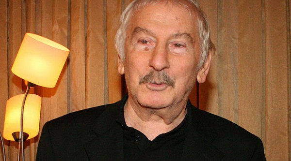 İlhan Selçuk annesinin Ermeni olduğunu gizliyordu