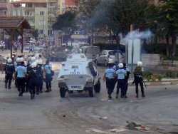 Hatay'daki eyleme biber gazlı müdahale