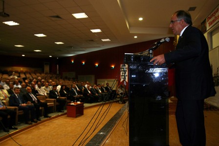 Vekil ve vali arasında "şehit" polemiği