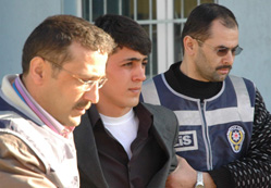 Cinayet zanlısı tutuklandı