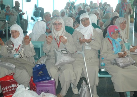 İlk kafile uğurlandı