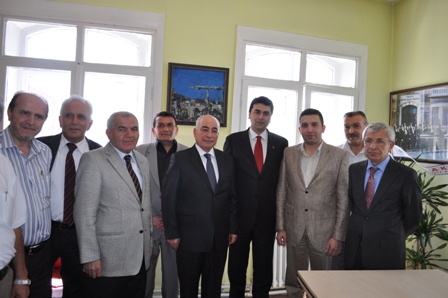 Gültekin Uysal'dan Cemiyet'e ziyaret