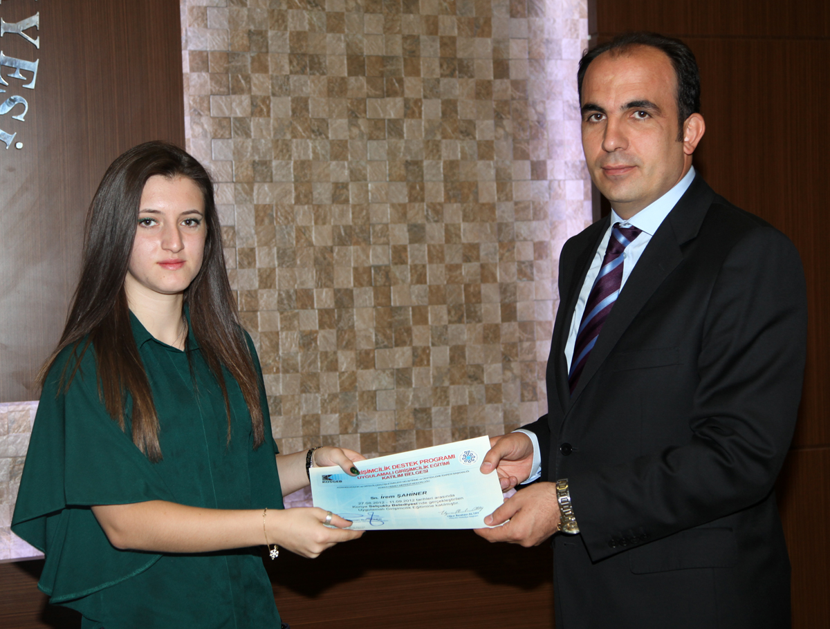 Genç girişimciler sertifikalarını aldılar