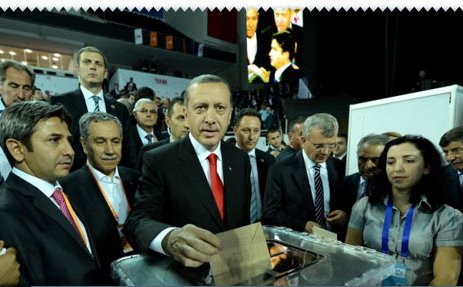 Erdoğan yeniden genel başkan!