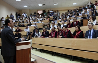 Başkan Altay tıp öğrencileriyle buluştu