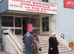 Sağlık Merkezi'nde kuyruk isyanı!