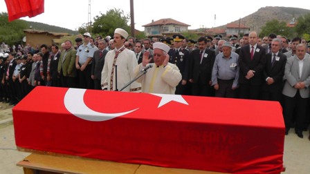 Konyalı şehit defnedildi