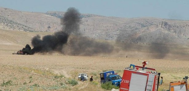 İzmir'de keşif uçağı düştü!