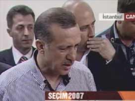 Liderler oylarını kullandı