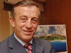 Ağa iddialara yanıt verdi: Batıyorum ama paraya