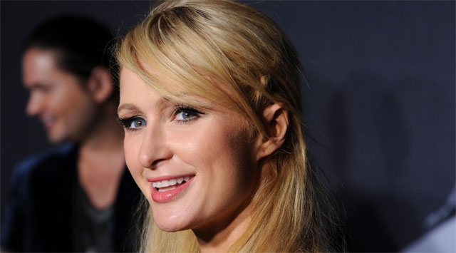 Paris Hilton, İstanbul'da giyinecek!