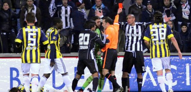 Beşiktaş-Fenerbahçe derbisinin biletleri Pazartesi satışa çıkıyor