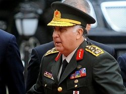 Necdet Özel Akçakale'de