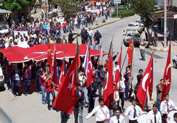 Seydişehir'de gençlik yürüyüşü