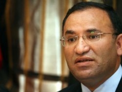 Emniyet Müdürü'ne Bozdağ'dan tepki