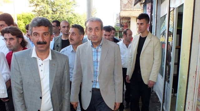 AK Parti Genel Başkan Yardımcısı Eker Mardin'de
