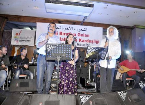 "Bu konseri dinleyen ş.rfsizdir" tepkisi