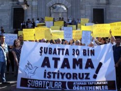 Fotokopi diploma yakarak protesto ettiler