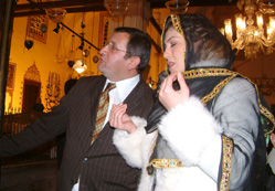 Nadide Sultan Mevlâna'da