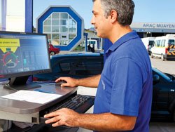 Araç muayenesinde gece dönemi