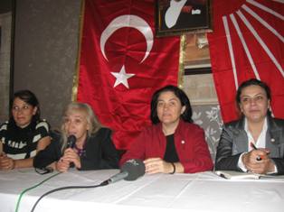 Siyasette güveni kadınlar sağlayacak