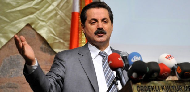 'Bakanım sevdiğim kızı vermiyorlar!'
