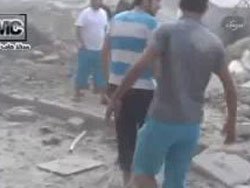 Suriye ordusu cami bombaladı