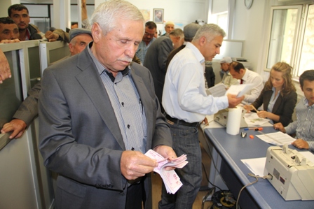 Üreticinin yüzü Konya Şeker’le gülecek
