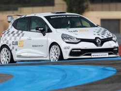 Yarışçı Renault Clio