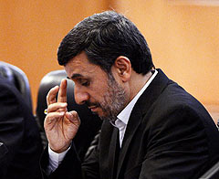 Ahmedinejad'a büyük şok!