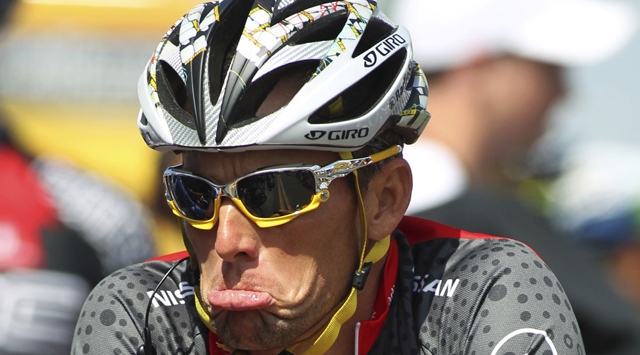 Armstrong mahkemelik oldu
