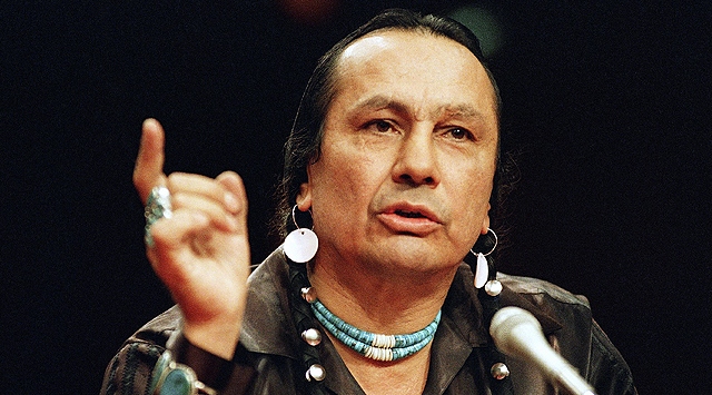 "Son Mohikan" Russell Means öldü