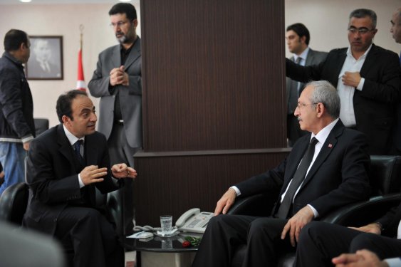 Kılıçdaroğlu'ndan Osman Baydemir'e bayram ziyareti