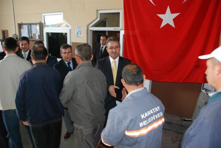 Hançerli personeliyle bayramlaştı