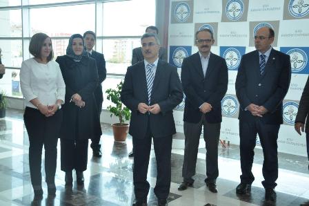 Karatay Üniversitesi’nde bayramlaşma töreni